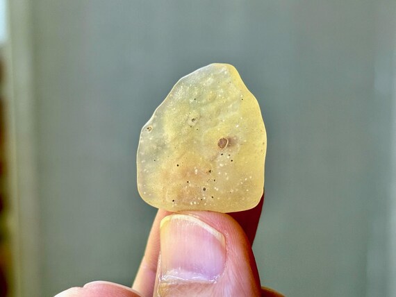 Libyan Desert Glass, 7g, Great Sand Sea Glass, Golden Tektite, Manifestation & Empowerment, Sahara Desert S887