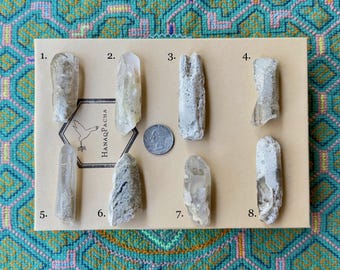 Cuarzo Fantasma Blanco, Inclusión de Caolinita, Elija una de ocho, Purificación y Desintoxicación, Minas Gerais, Brasil S058