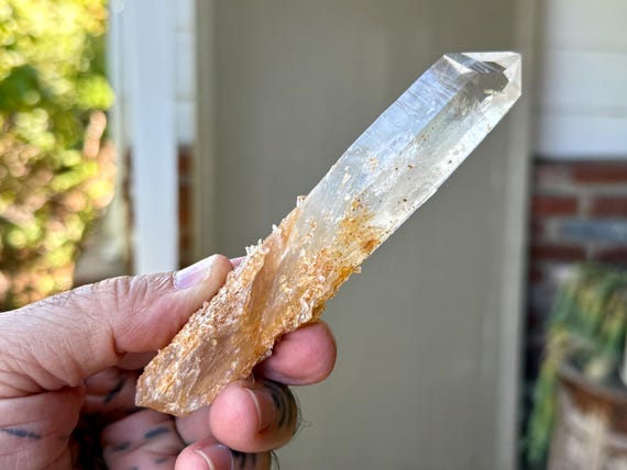 Blue Smoke Quartz, Water Clear with Phantom Mist Inclusions, 103g, New Find, La Belleza Mine, Santander, Colombia T350