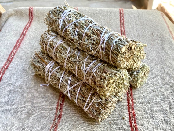 Black Sage Smudge Bundle, 4" Size, Mugwort Smudge Stick, For Stimulating Dreams and Divination, All Natural Incense, Ethically Harvested