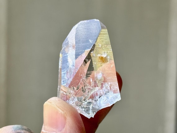 Lemurian Quartz with Time Link, Self-Standing & Water Clear, 31g, Old Find, Peñas Blancas, Boyaca, Colombia T940