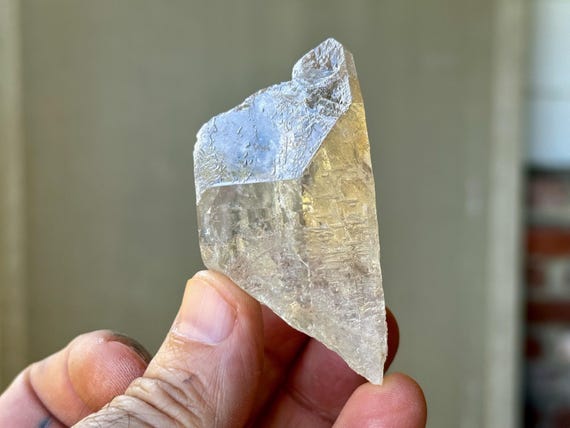 Starbrary Quartz with Raised Record Keepers, 107g, Quartz with Extraterrestrial Star Markings, Brazil A007