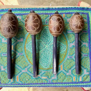 Shipibo Rattle with Floral Design, Traditional Shaman Rattle for Medicine Ceremony, Handmade in Pucallpa, Peru