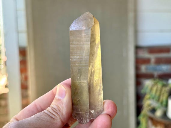 Lemurian Citrine, Channeling Formation, 102g, New Find, Serra do Cabral, Minas Gerais, Brazil S693