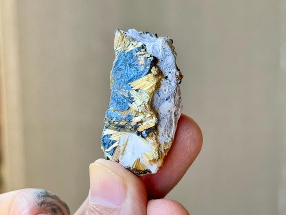 Golden Rutile & Black Hematite on Matrix, 37g, Conductor Amplifier Crystal, Novo Horizonte, Bahia, Brazil S127
