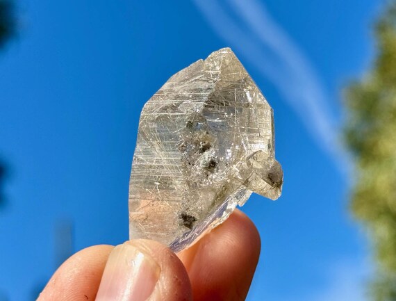 Lemurian Quartz with Gold & Silver Rutile Inclusions, 20g, New Find, Spiritual Creativity and Manifestation, Bahia, Brazil R970