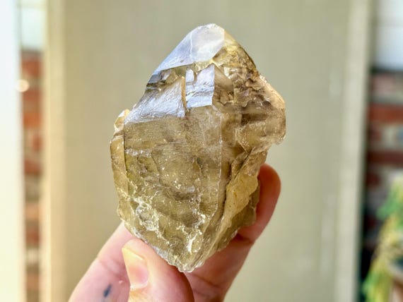 Elestial Citrine, Scepter Formation, 173g, Solar Plexus Chakra, Creativity & Manifestation, Aracuai, Minas Gerais, Brazil W926