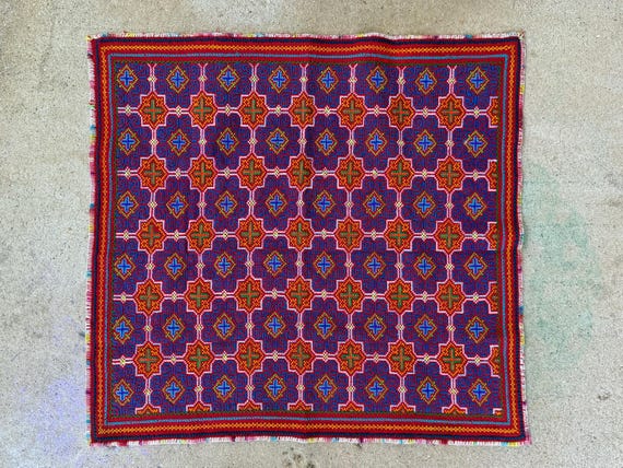 Shipibo Manta Cloth, Traditional Mesa Cloth for Shamanic Ceremony, 24" x 26," Handmade by Artist Laura Rengifo, Pucallpa, Peru