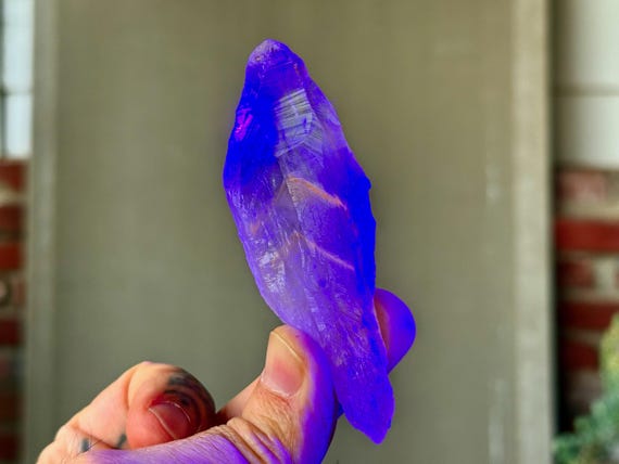 Powellite Phantom Root Quartz with Amethyst, UV Reactive, 67g, Natural, Raw & Unpolished, Bahia, Brazil A254