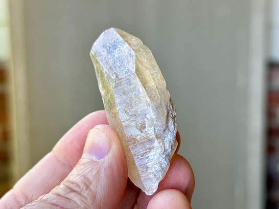 Citrine with Feldspar Inclusion, All-Natural, 38g, New Find, Aracuai, Minas Gerais, Brazil S470