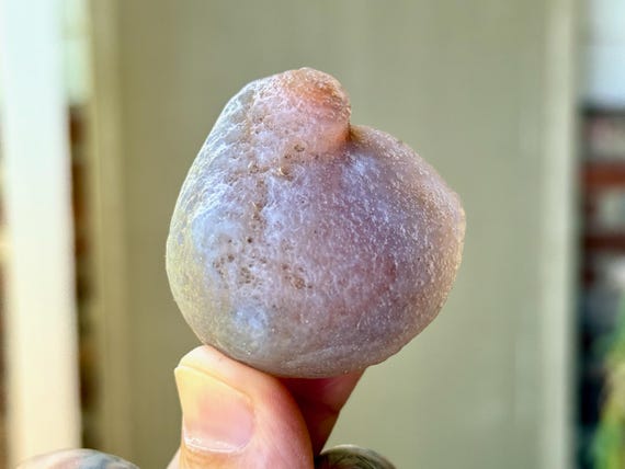 Running Sand Gobi Agate, Moving Sand Inside, 64g, Desert Stone of Transformation, Naturally Formed by Wind and Sand, Mongolia T502