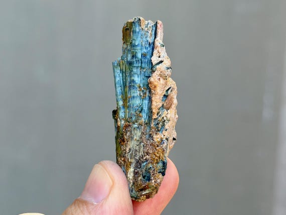 Blue Tourmaline, 24g, New Find, Taquaral, Minas Gerais, Brazil B631