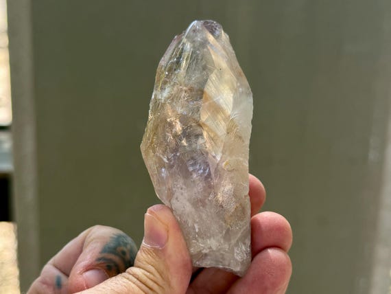 Powellite Phantom Root Quartz with Amethyst, UV Reactive, 143g, Raw & Unpolished, Bahia, Brazil B657
