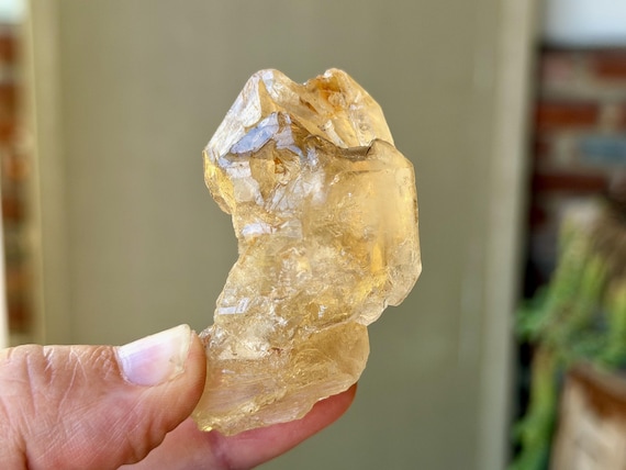 Elestial Citrine, Natural Golden Hue, 84g, Manifestation & Creativity, Aracuai, Minas Gerais, Brazil B083