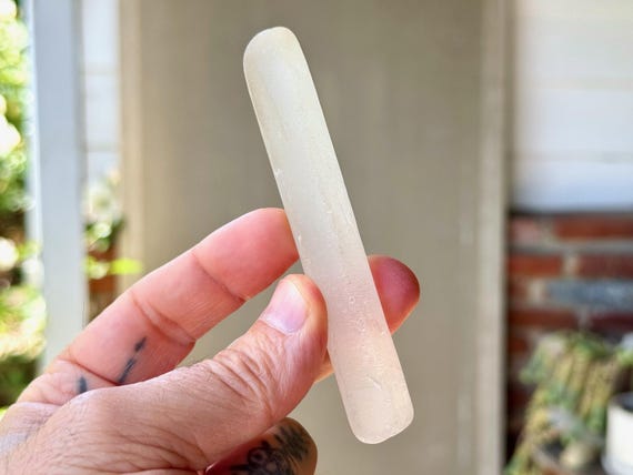 Seaglass Quartz, Naturally Smooth Hydrothermal Crystal, 49g, Rare Find, Spiritual Transformation, Corinto, Minas Gerais, Brazil A122