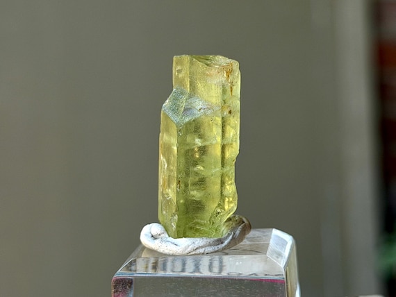Heliodor, 11.6g, Natural Golden Beryl, Padre Paraíso, Minas Gerais, Brazil B179