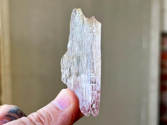 Purple Kunzite with Etched Terminations, 28g, Highest Quality, Heart Chakra Crystal, Afghanistan S358