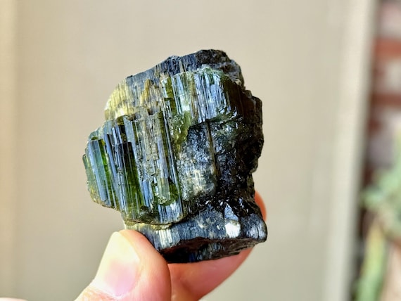 Cat's Eye Tourmaline, Bicolor Black & Green Tourmaline, 82g, New Find, Coronel Murta, Minas Gerais, Brazil A698