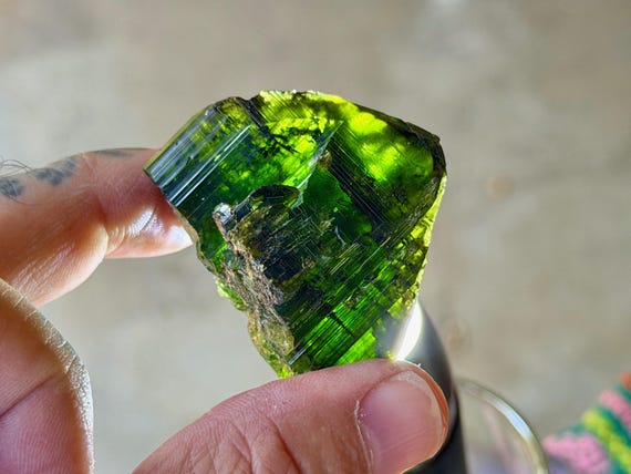 Green Tourmaline, Aricanga Mine, 82g, São José da Safira, Minas Gerais, Brazil W774