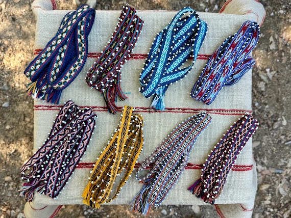 Watana Ties, Traditional Despacho Tie for Mesa, Large Size, Andean Beaded Bracelet/Hatband, Handmade in Chawaytiri, Peru