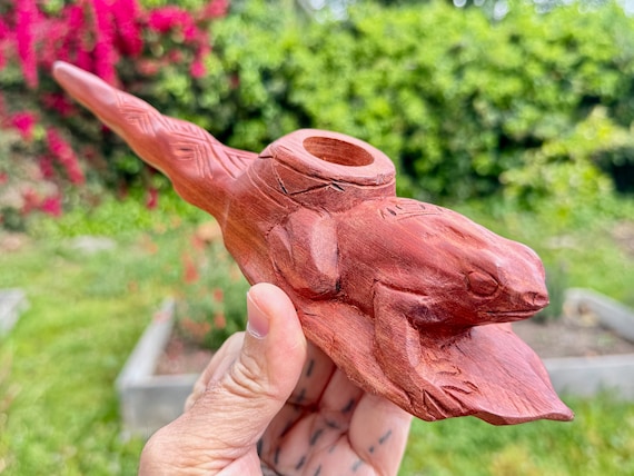 Frog Tobacco Pipe, Traditional Wooden Mapacho Pipe for Shamanic Ceremony, Hand Carved in Pucallpa, Peru