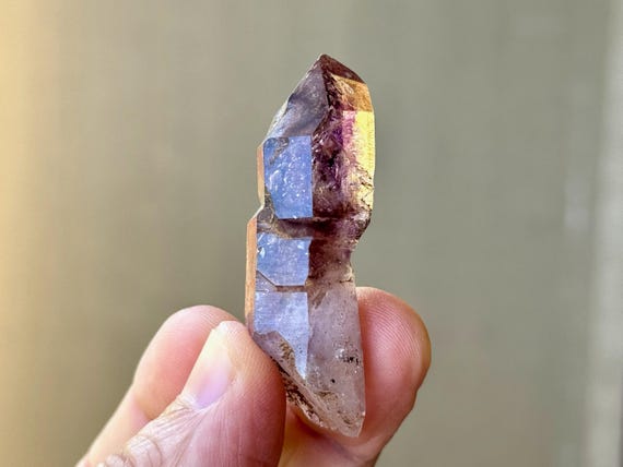 Chibuku Amethyst Scepter, 20g, High-Grade, Shangaan Amethyst with Sceptered Growth Formation, Zimbabwe S460