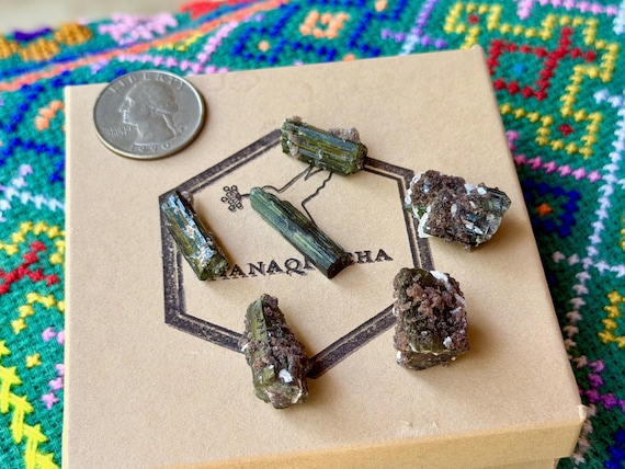 Green Tourmaline & Lepidolite Lot, 6 pcs, Aricanga Mine, São Jose do Safira, Minas Gerais, Brazil B355
