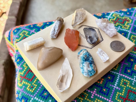 Quartz & Mineral Mixed Lot, 10 Pcs, Danburite, Lemurian Quart, Canga Rose Quartz, UV Sodalite, Urubu Tourmaline and More WS268