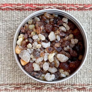 Frankincense and Myrrh Incense Resin, Natural Frankincense Incense Resin, Sacred Holy Incense for House Clearing and Purification