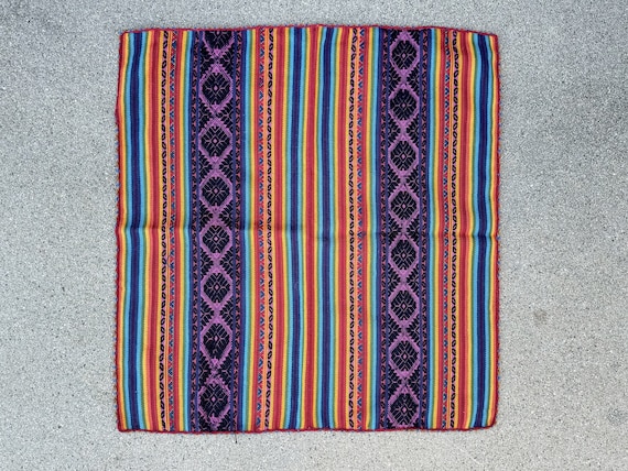 Peruvian Manta Cloth, 24" x 23", Handwoven Andean Altar Cloth for Shamanic Plant Medicine Ceremony, Q'ero Mesa Cloth, Chawaytiri, Peru