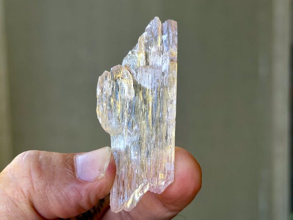 Pink Kunzite, Etched Terminations, 28g, Heart Chakra, Kunar Province, Afghanistan B087