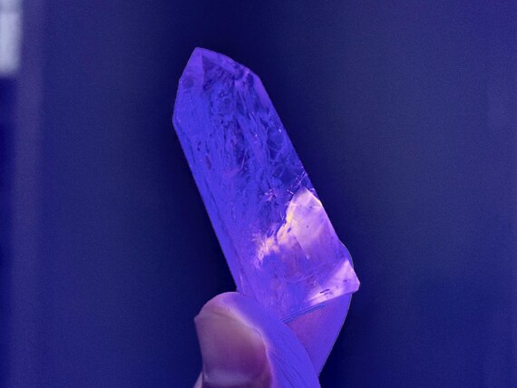 Powellite Phantom Quartz, UV Reactive & Self-Standing, 22g, New Find, Channeling Formation, Mental Clarity, Bahia, Brazil T224
