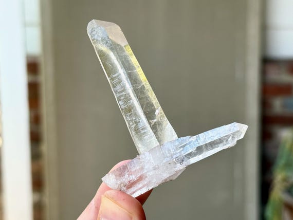 Laser Quartz, Unique Twin Formation, Masculine-Feminine Balance, 38g, Water Clear Quartz, Diamantina, Minas Gerais, Brazil T385