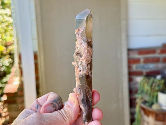Green Chlorite Phantom Quartz, Pink Lodolite Inclusions, 95g, New Find, Gouveia, Minas Gerais, Brazil T726