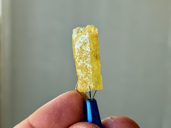 Heliodor, Padre Paríso, 5.9g, Golden Beryl var. Heliodor, Empowerment & Self-Confidence, Minas Gerais, Brazil T971