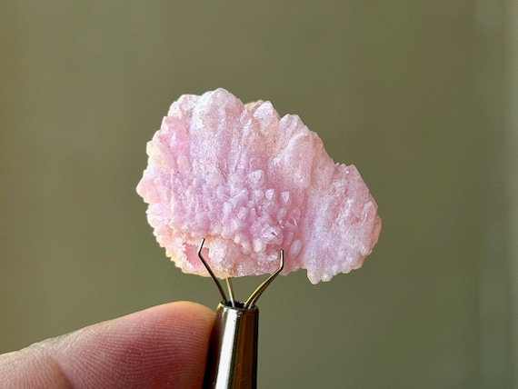 Canga Rose Quartz, Natural Crystallized Formation, 13g, Heart Chakra, Taquaral, Brazil B165