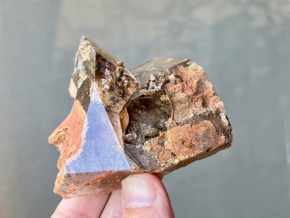 Shaman's Dream Smoky Quartz with Orange Hematite and Lodolite Inclusions, 294g, New Find, Shamanic Journey, Brazil X680