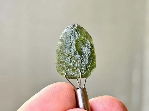 Moldavite from Czech Republic, 3.7g, Natural, Authentic Green Tektite, Interplanetary Extraterrestrial Crystal S828