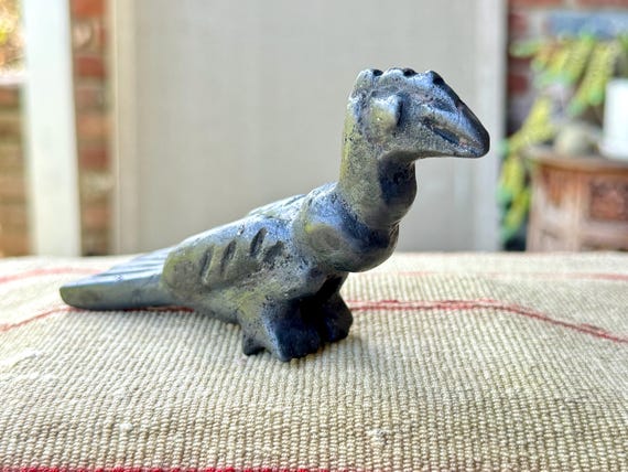 Condor Statue from Peru, Hand Carved from Alleged Meteoric Rock From Ausungate, Incan Artifact Replica by Artist Ruben Layme