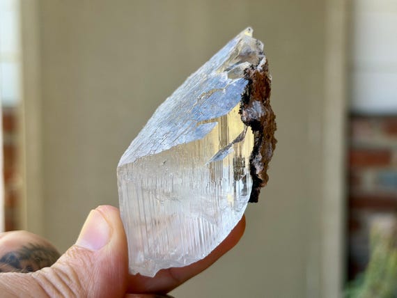 Naica Selenite, Water Clear, 104g, Purification & Energetic Clearing, Chuhuahua, Mexico V607