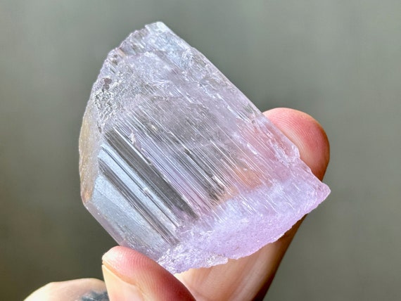 Purple Kunzite Crystal with Lovely Lilac Hue, 59g, Highest Quality, Terminated Etched Kunzite, Heart Chakra Crystal, Afghanistan P210