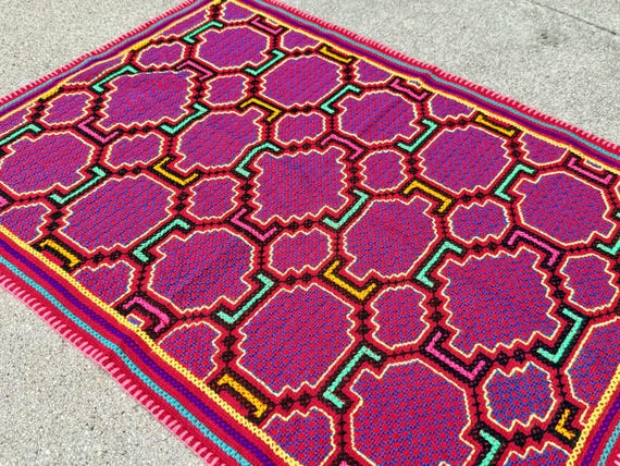 Shipibo Manta, Embroidered Mesa Cloth for Shamanic Ceremony, 19" x 26," Handmade in Pucallpa, Peru