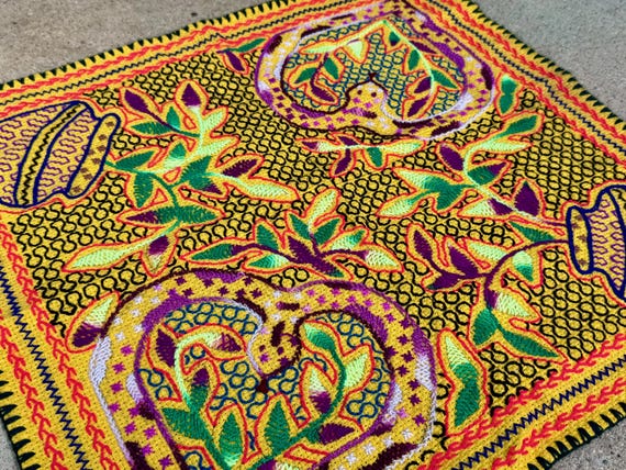 Shipibo Manta Cloth with Heart-Shaped Serpents, Traditional Shamanic Mesa Cloth, 17" x 19", Handmade in Pucallpa, Peru