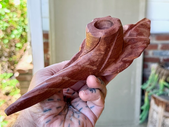Shaman Pipe, Tobacco Leaf Design, Traditional Wooden Pipe for Shamanic Ceremony, Handmade in Pucallpa, Peru
