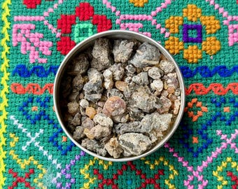 Incienso de resina de Palo Santo, 100% natural y orgánico, cosechado éticamente a mano en Perú