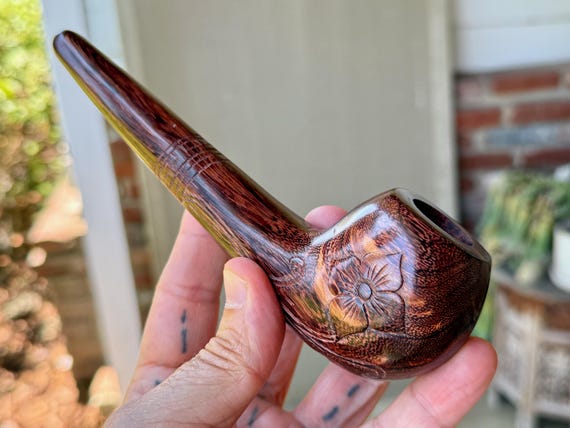 Tobacco Pipe with Flower & Vine, Traditional Solid Wood Mapacho Pipe for Shamanic Ceremony, Hand Carved from Dark Tamarind Wood