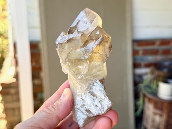 Elestial Citrine, Scepter Formation, 394g, Creativity & Manifestation, Aracuai, Minas Gerais, Brazil V707