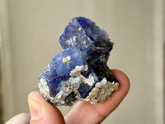 Bicolor Fluorite, Purple & Blue and UV Reactive, 87g, Third Eye and Throat Chakra, Nigeria A427