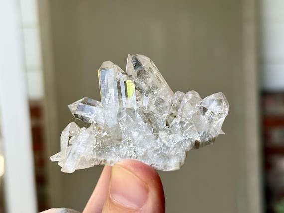 Zeca de Souza Quartz Cluster, Water Clear & Self-Standing, 58g, Corinto, Minas Gerais, Brazil A084