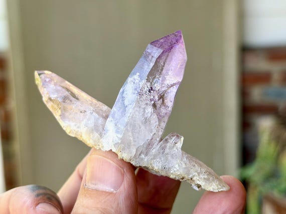Vera Cruz Amethyst with Trigons, Self-Standing, Y-Twin Formation, 46g, New Find, Third Eye Chakra, Piedra Parada, Veracruz, Mexico V542